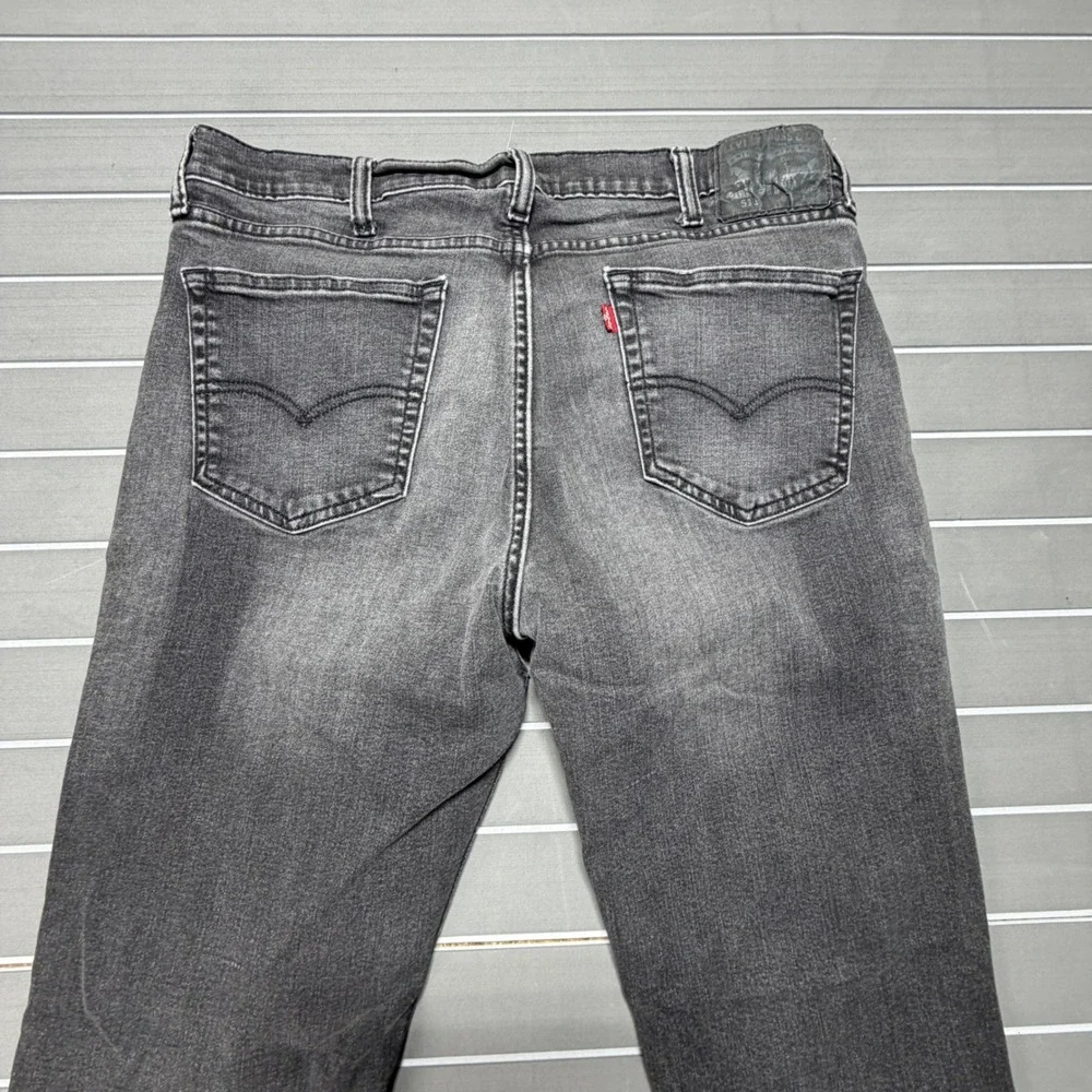Levis 511 Slim Fit Jeans Mens 38x32 Faded Black WaterLess Denim 04511-3096